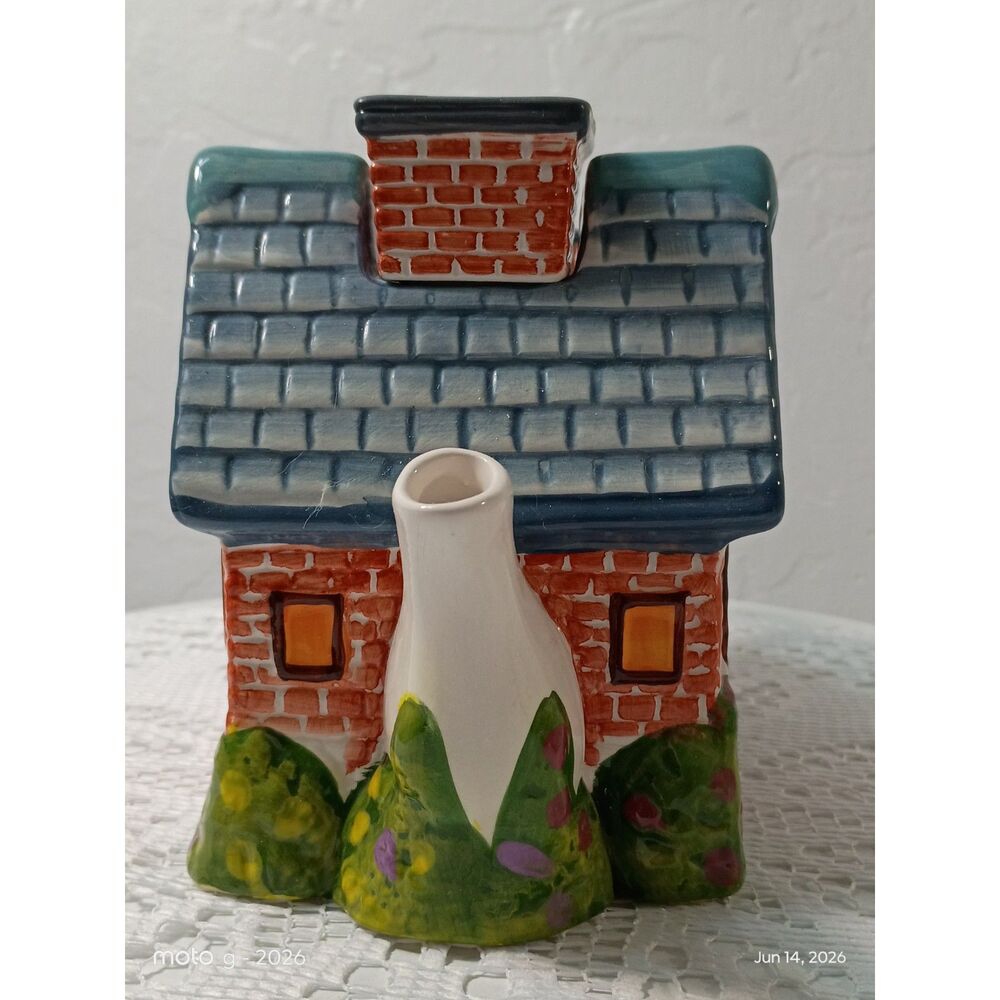 Thomas Kinkade Painter of Light Cottage Teapot 2005~Vintage~With Blueberry Tea
